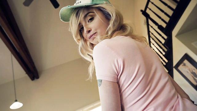 Young Hottie Visits Neighbor Daddy For Hard Sex Only!