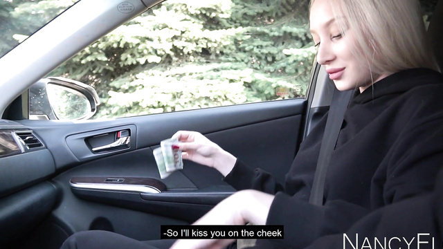 Guy Gave Blonde A Ride And She Sucked His Dick In The Car!