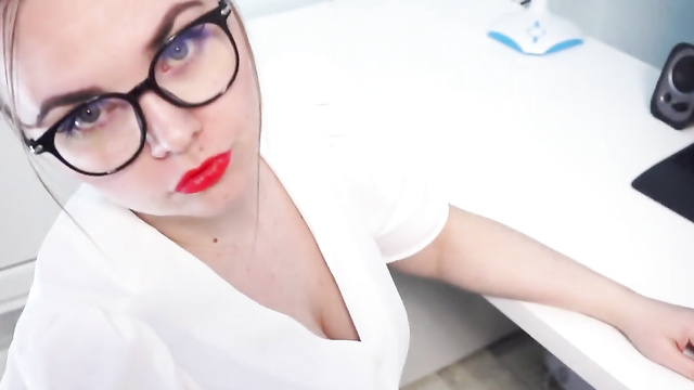 Hot Secretary Pleases Boss With Pussy After Work!