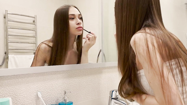 She Gave Him A Sweet Blowjob Before Going Out...