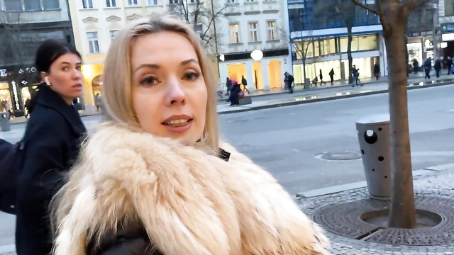 She Came To Prague And Fucked A Stranger Right Away!
