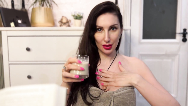 Beautiful Mature Woman Sucks Your Cock POV!