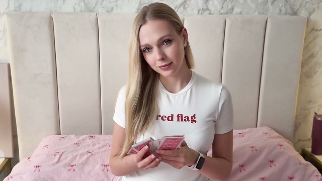 Blonde Stepsister Wants Cunnilingus And Moans From Getting Fucked In The Pussy