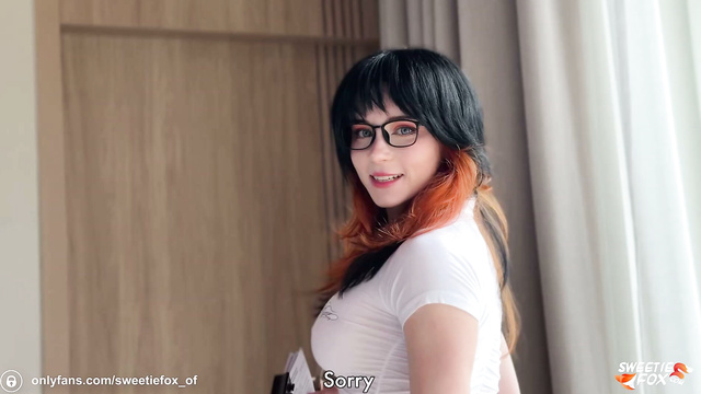 Boss Fucks His Horny Secretary In The Ass Right At Work